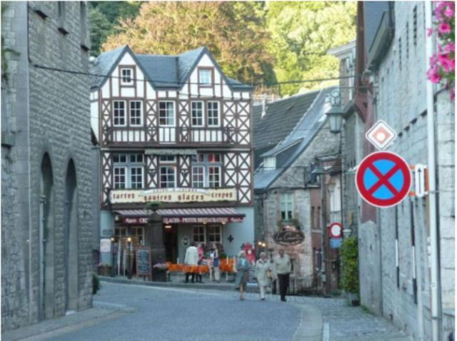 Les Vieilles Pierres Acomodação com café da manhã Comblain-au-Pont Exterior foto